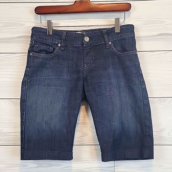 !It jeans Los Angeles darkwash blue denim bermuda shorts Women's Size 27 - Picture 1 of 13